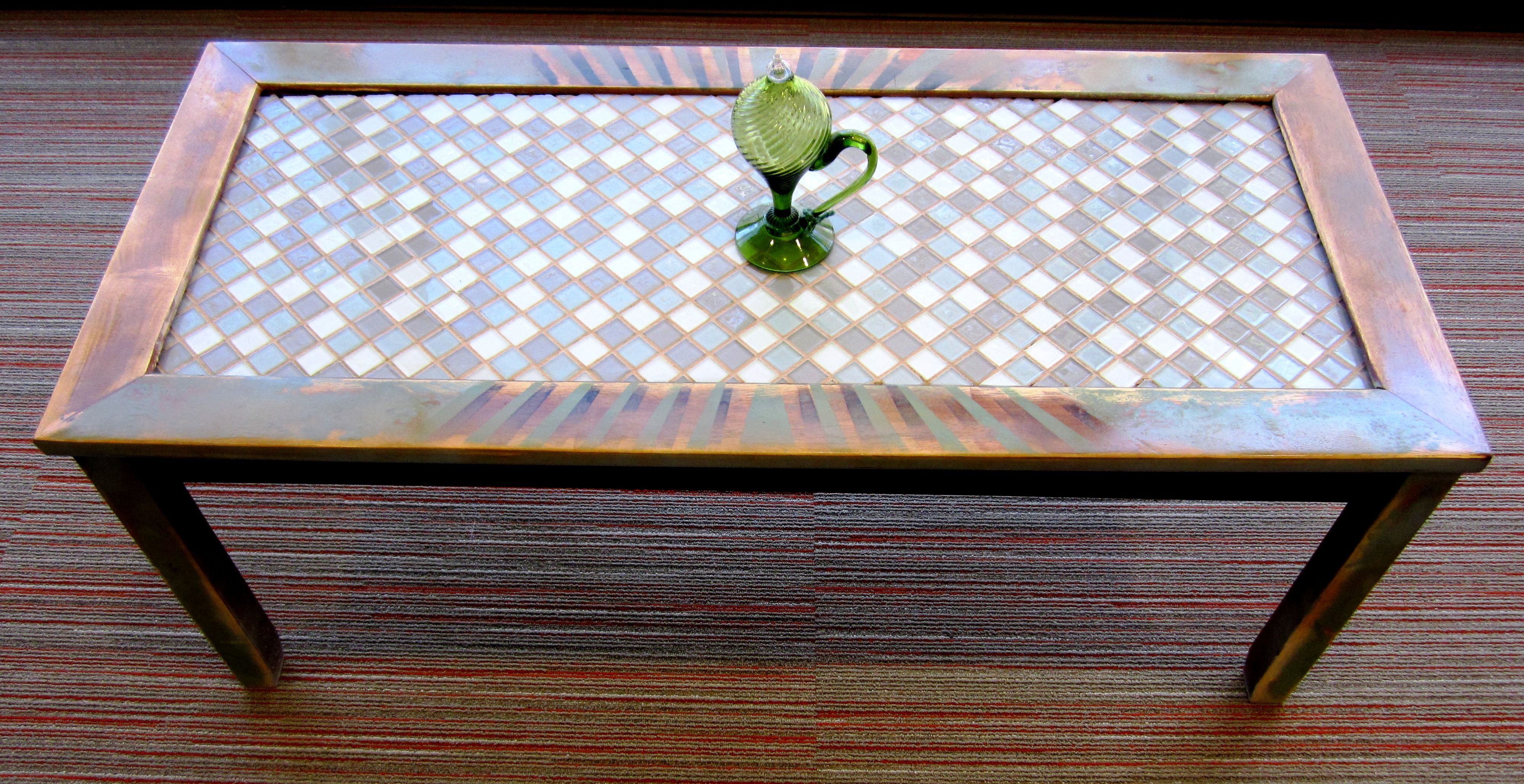 стол металлический с мозаикой