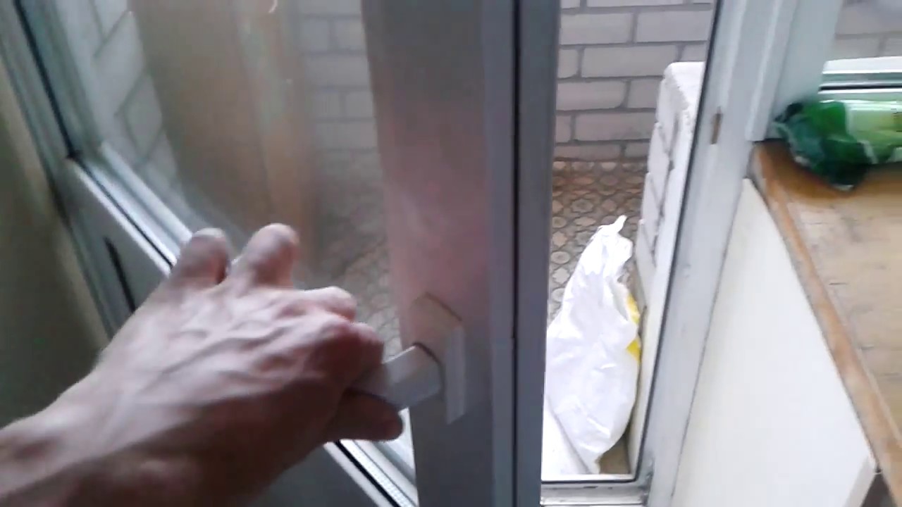 Что делать если не закрывается пластиковая балконная дверь. Как Закрыть Дверь Со Стороны Балкона