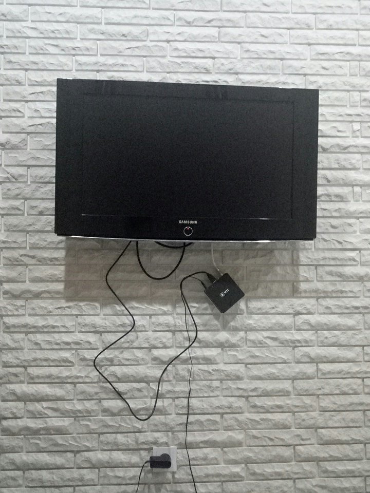 Как на стене спрятать провода от телевизора на стене фото